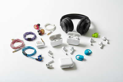 Earphones & Earbuds